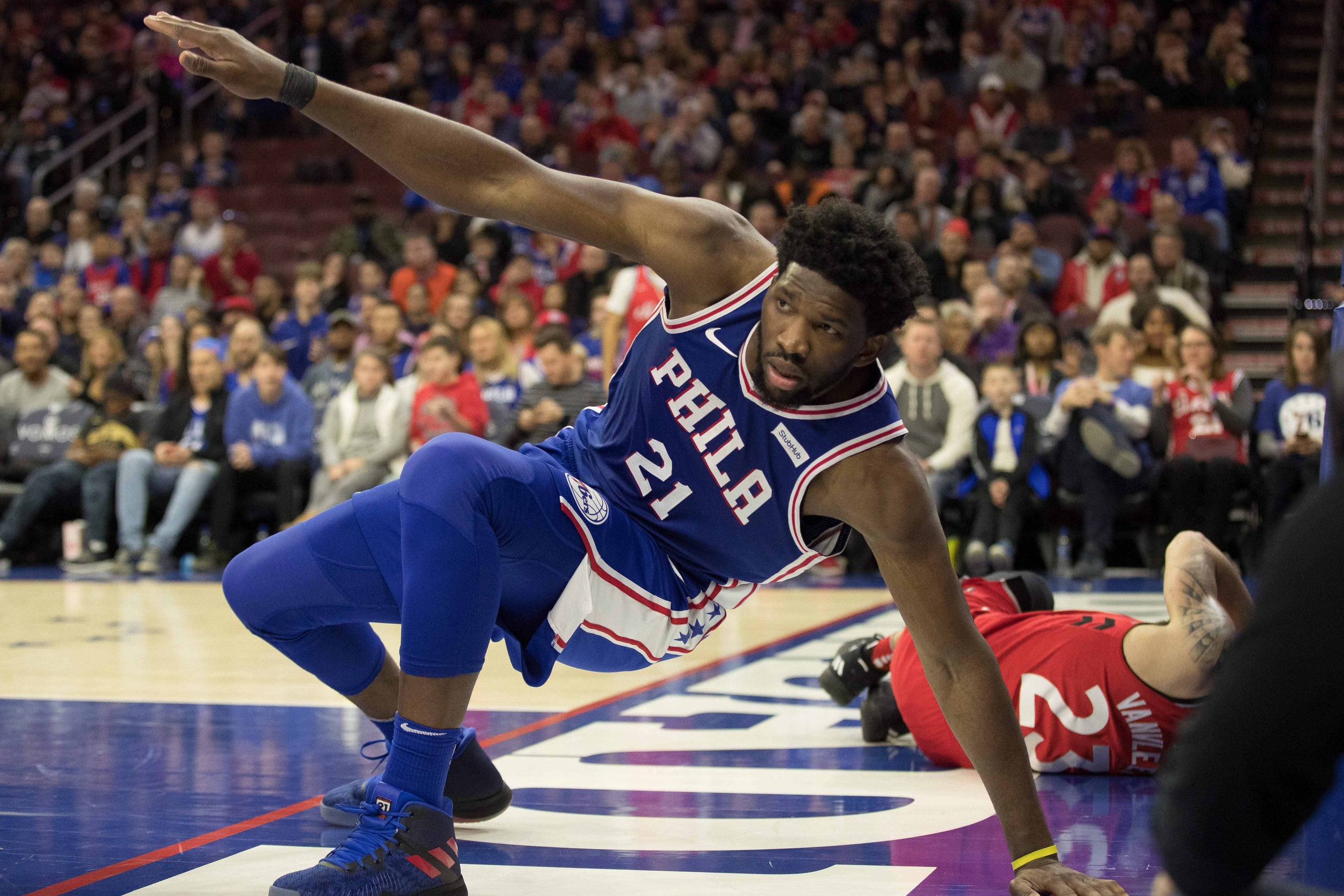 Nba injuries. Joel Embiid injure. Joel injury in game. Embiid feet. Joel Embiid crying.